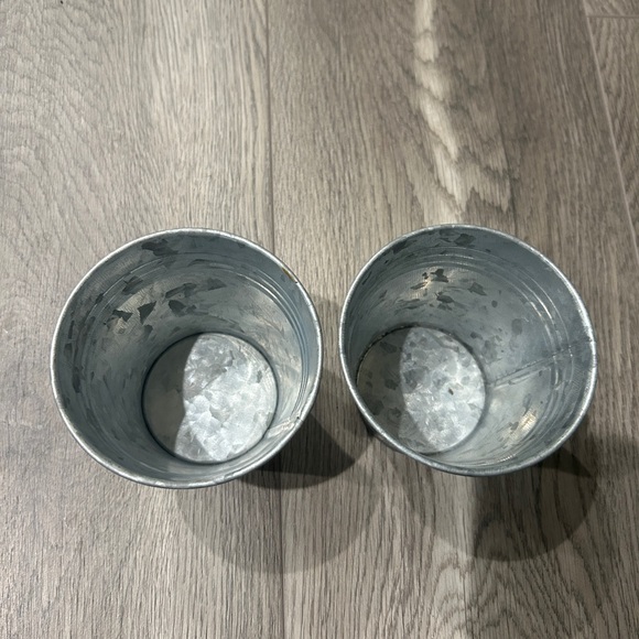 Set of 2 Mini Metal Pails - Picture 2 of 3